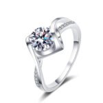 S925 Sterling Silver Ring for Women 50 Points 1 Carat Moissanite Angel Kiss Micro Set Ring