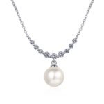 S925 Sterling Silver Clavicle Chain Necklace for Women 8mm Flawless Freshwater Pearl Smiley Moissanite Necklace