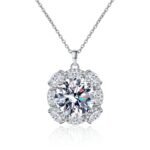 S925 Sterling Silver Moissanite Necklace for Women 10 Carat Pendant Light Luxury Elegant Valentine's Day Gift